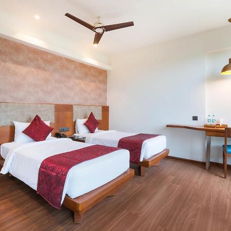 7 Apple Hotel - Viman Nagar プネ エクステリア 写真