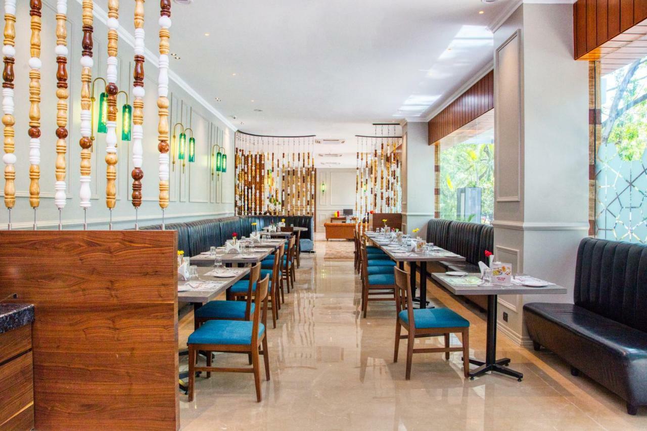 7 Apple Hotel - Viman Nagar プネ エクステリア 写真